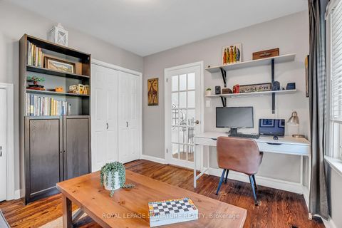 Photo 7 at 142 Three Valleys Drive, Donalda, Toronto