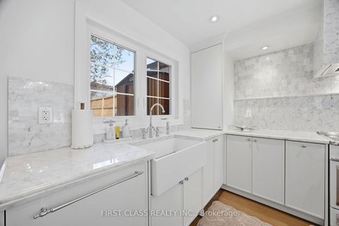 Photo 12 at 66 Willowbank Boulevard, Lawrence Park South, Toronto