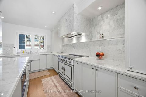 Photo 15 at 66 Willowbank Boulevard, Lawrence Park South, Toronto