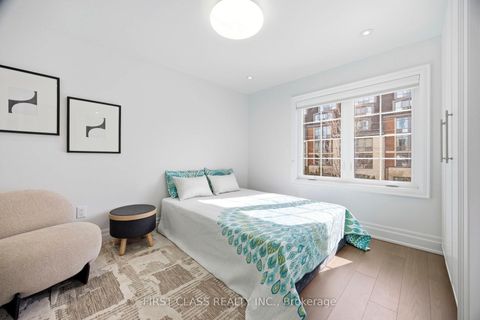 Photo 23 at 66 Willowbank Boulevard, Lawrence Park South, Toronto