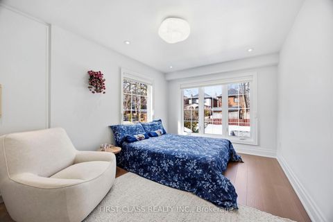 Photo 32 at 66 Willowbank Boulevard, Lawrence Park South, Toronto