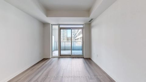 Photo 10 at 334 - 8960 JANE Street, Vellore Village, Vaughan