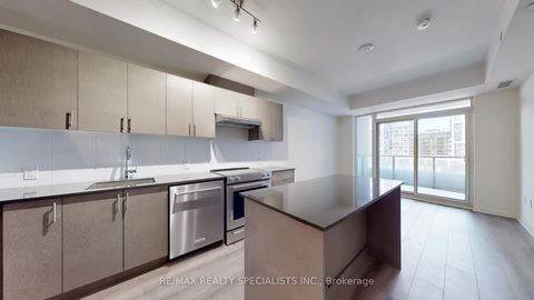 Photo 15 at 334 - 8960 JANE Street, Vellore Village, Vaughan