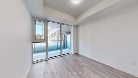 Photo 19 at 334 - 8960 JANE Street, Vellore Village, Vaughan