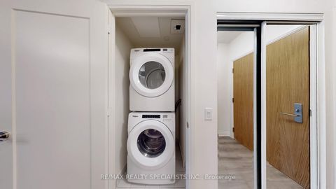 Photo 26 at 334 - 8960 JANE Street, Vellore Village, Vaughan