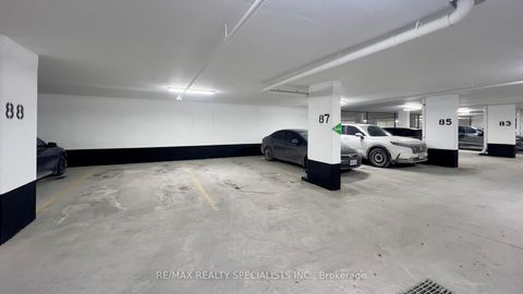 Photo 34 at 334 - 8960 JANE Street, Vellore Village, Vaughan