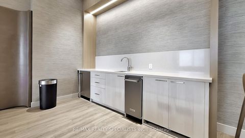 Photo 41 at 334 - 8960 JANE Street, Vellore Village, Vaughan