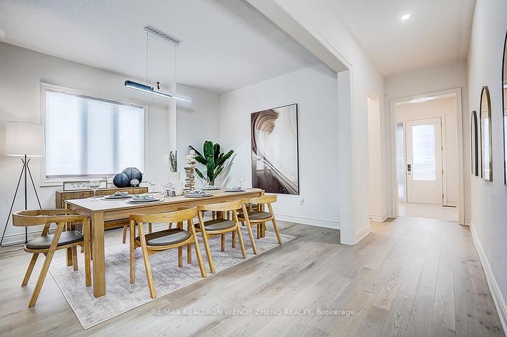 Photo 11 at 72 Current Drive, Rural Richmond Hill, Richmond Hill