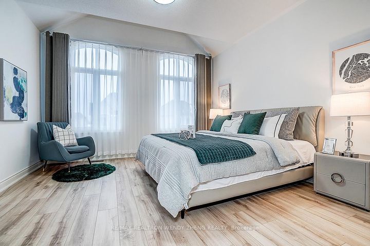 Photo 35 at 72 Current Drive, Rural Richmond Hill, Richmond Hill