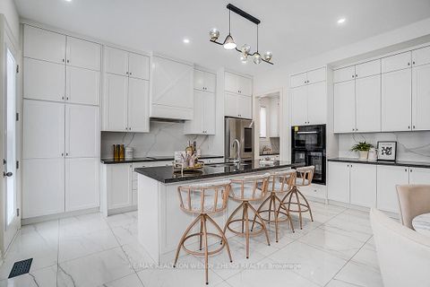 Photo 16 at 72 Current Drive, Rural Richmond Hill, Richmond Hill