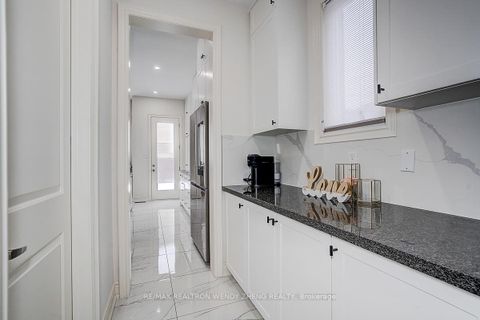 Photo 20 at 72 Current Drive, Rural Richmond Hill, Richmond Hill