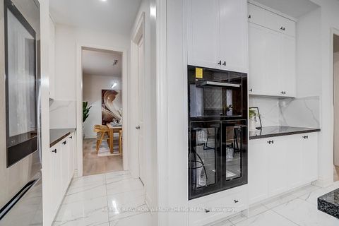 Photo 21 at 72 Current Drive, Rural Richmond Hill, Richmond Hill