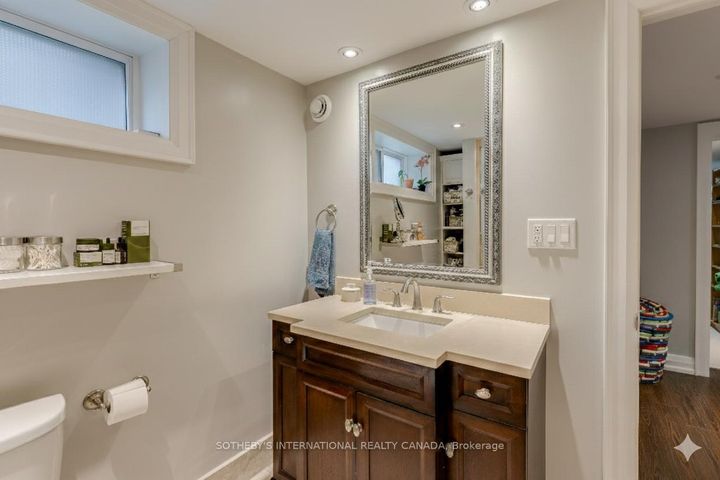 Photo 16 at 412 Wellesley Street E, South St. James Town, Toronto