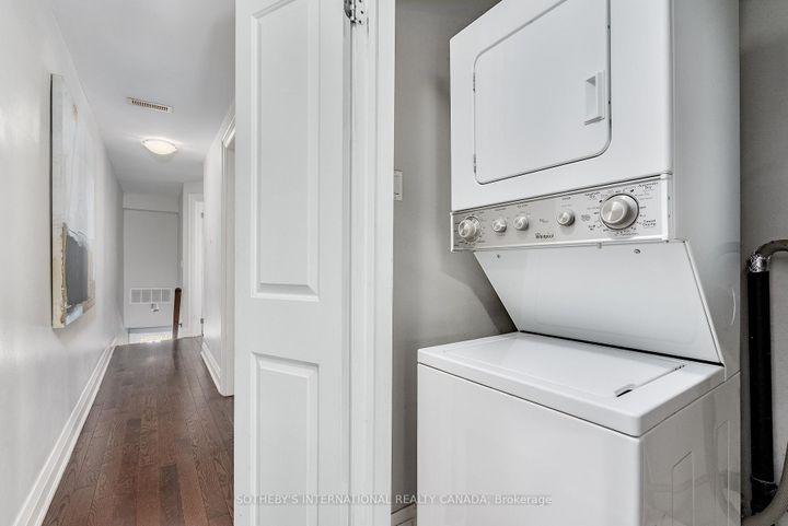 Photo 32 at 412 Wellesley Street E, South St. James Town, Toronto