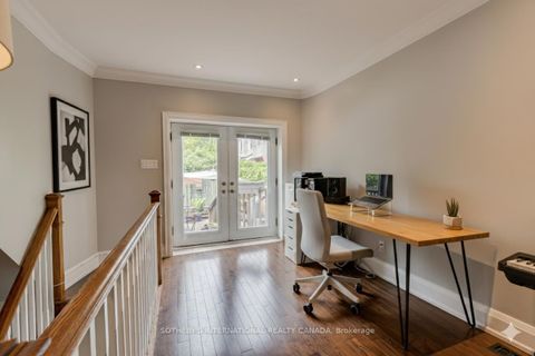 Photo 8 at 412 Wellesley Street E, South St. James Town, Toronto