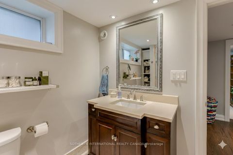 Photo 16 at 412 Wellesley Street E, South St. James Town, Toronto