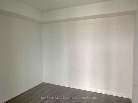 Photo 3 at 506 - 99 Foxbar Road, St. Clair, Toronto