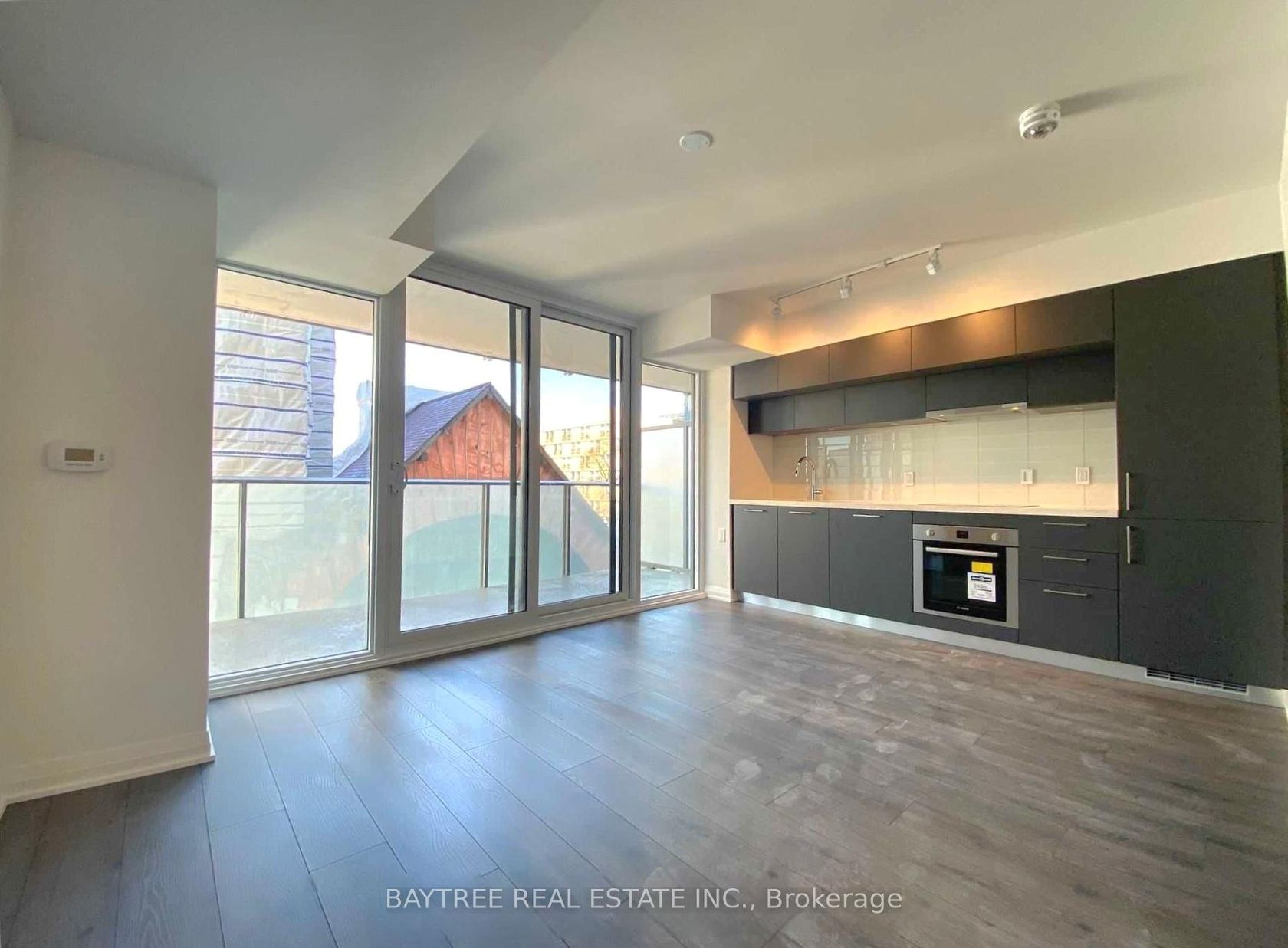 506 - 99 Foxbar Road, St. Clair, Toronto photo 8