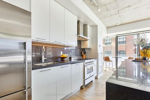 Photo 7 at 211 - 90 Broadview Avenue, South Riverdale, Toronto