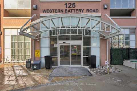 Photo 2 at 1502 - 125 Western Battery Road, Niagara, Toronto