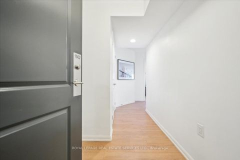 Photo 4 at 1502 - 125 Western Battery Road, Niagara, Toronto