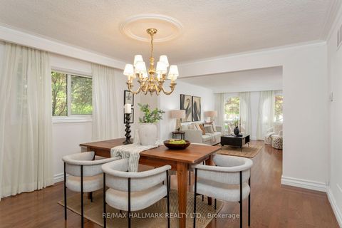 Photo 7 at 19 Holita Road, Newtonbrook West, Toronto