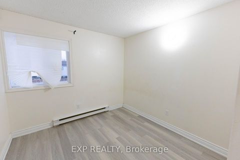 Photo 3 at 120 - 248 Milestone Crescent, Aurora Village, Aurora