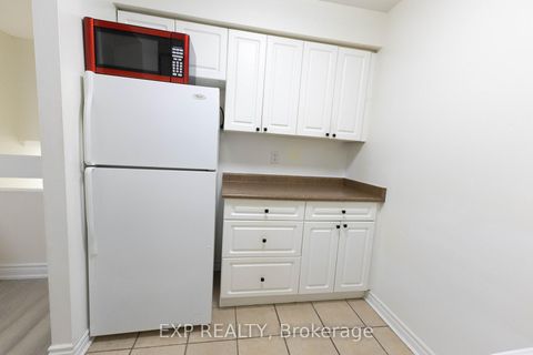 Photo 5 at 120 - 248 Milestone Crescent, Aurora Village, Aurora