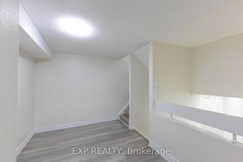 Photo 12 at 120 - 248 Milestone Crescent, Aurora Village, Aurora