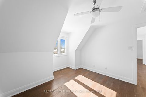 Photo 41 at 72 Goodfellow Crescent, Nobleton, King