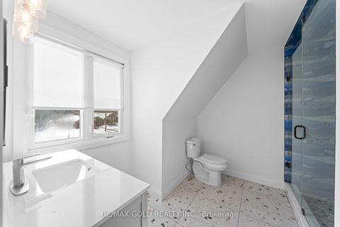 Photo 42 at 72 Goodfellow Crescent, Nobleton, King