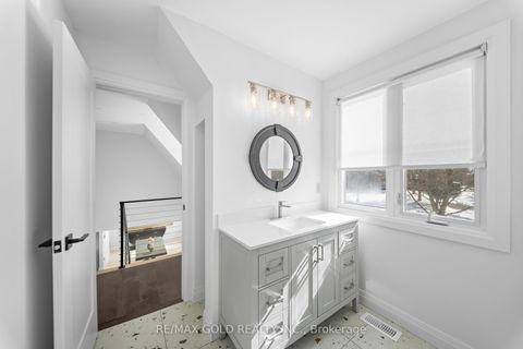 Photo 43 at 72 Goodfellow Crescent, Nobleton, King