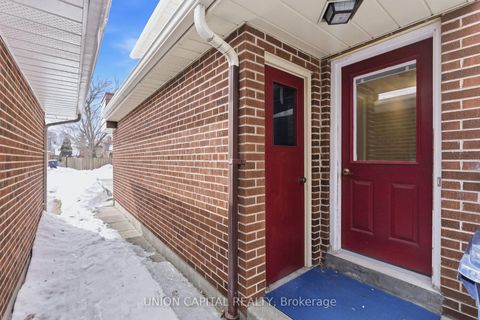 Photo 22 at 60 Groomsport Crescent, Sullivan, Toronto