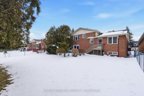 Photo 27 at 60 Groomsport Crescent, Sullivan, Toronto
