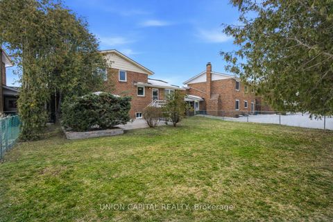 Photo 30 at 60 Groomsport Crescent, Sullivan, Toronto