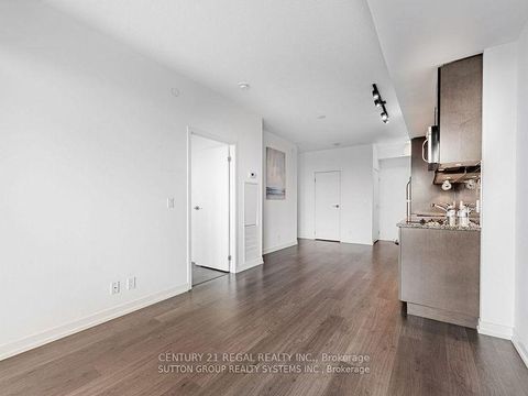 Photo 6 at 3016 - 98 Lillian Street, Mount Pleasant West, Toronto