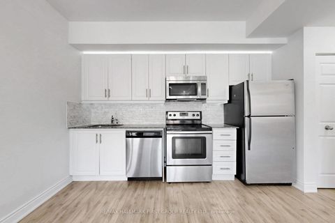 Photo 6 at 25 - 120 Twenty Fourth Street, Long Branch, Toronto