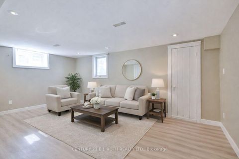 Photo 10 at 63 Davidson Street, Wellington, Barrie