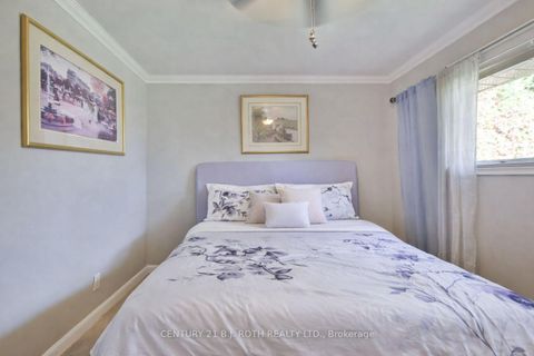 Photo 11 at 63 Davidson Street, Wellington, Barrie