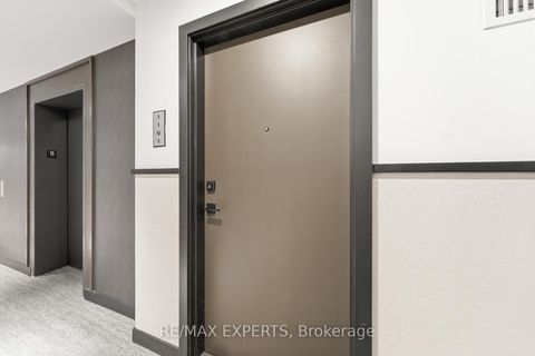 Photo 1 at 1101 - 474 Caldari Road, Concord, Vaughan