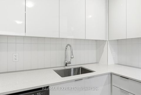 Photo 8 at 1101 - 474 Caldari Road, Concord, Vaughan