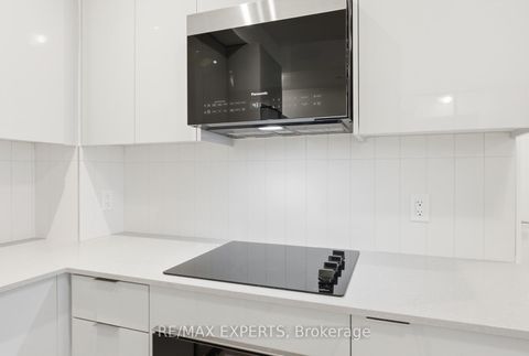 Photo 9 at 1101 - 474 Caldari Road, Concord, Vaughan