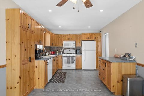 Photo 14 at 57 Halmar Park Road, Pefferlaw, Georgina