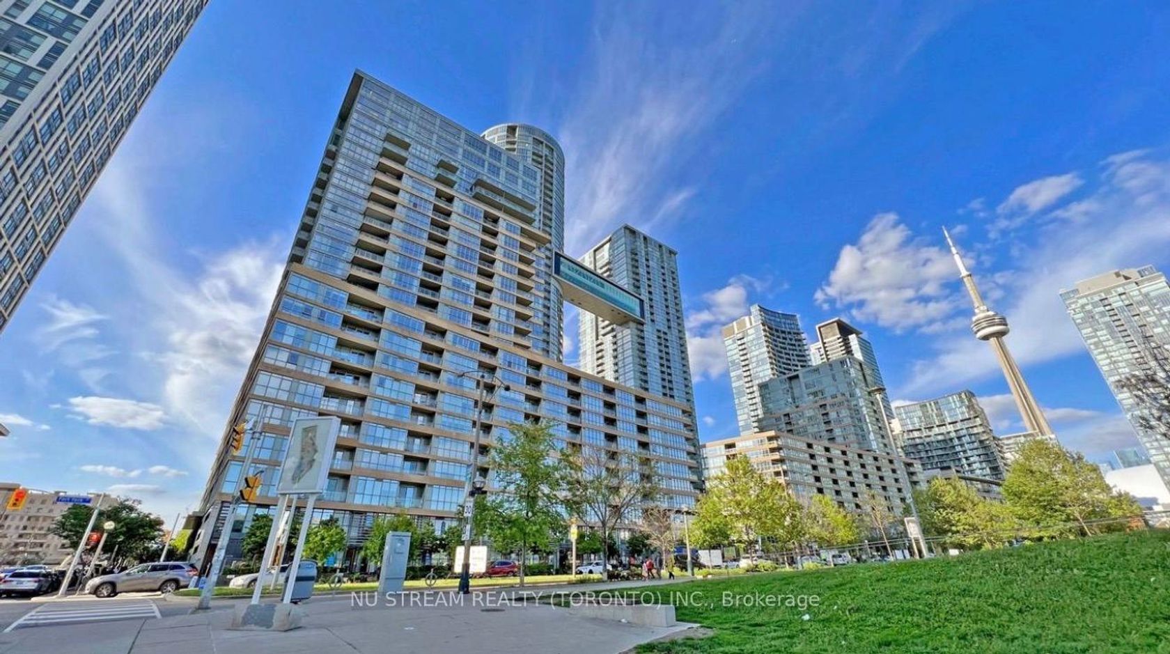 953 - 151 Dan Leckie Way, Waterfront Communities C1, Toronto photo number 2