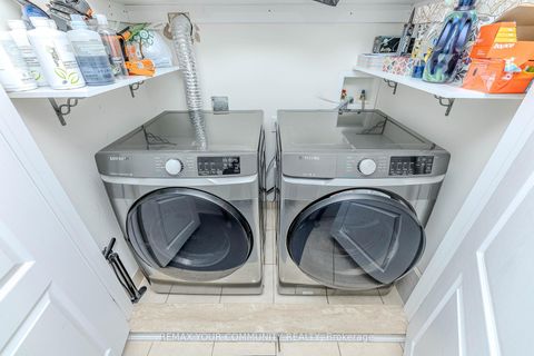 Photo 7 at 5 - 149 Isaac Devins Boulevard, Pelmo Park W5, Toronto