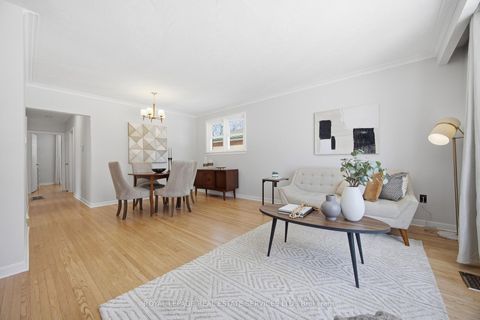 Photo 4 at 66 Melchior Drive, West Hill, Toronto