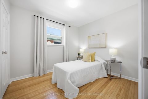 Photo 21 at 66 Melchior Drive, West Hill, Toronto