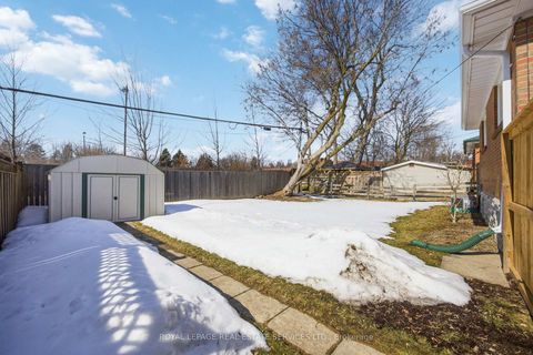 Photo 28 at 66 Melchior Drive, West Hill, Toronto