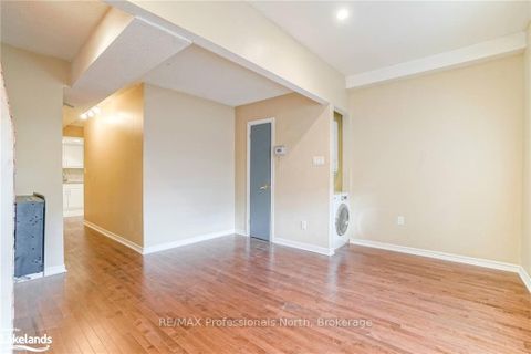 Photo 14 at 214 Gerrard Street E, South St. James Town, Toronto