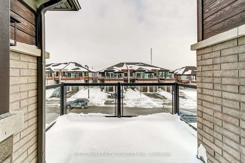 Photo 29 at 87 Adario Crescent, Vellore Village, Vaughan